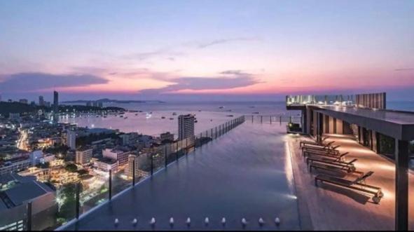 Thebase Condo 14F & Infinity Pool Pattaya Exterior photo