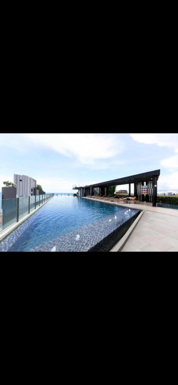 Thebase Condo 14F & Infinity Pool Pattaya Exterior photo